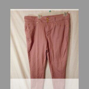 (O) Iman Woman's Stretch Jeans 16W Short Blush